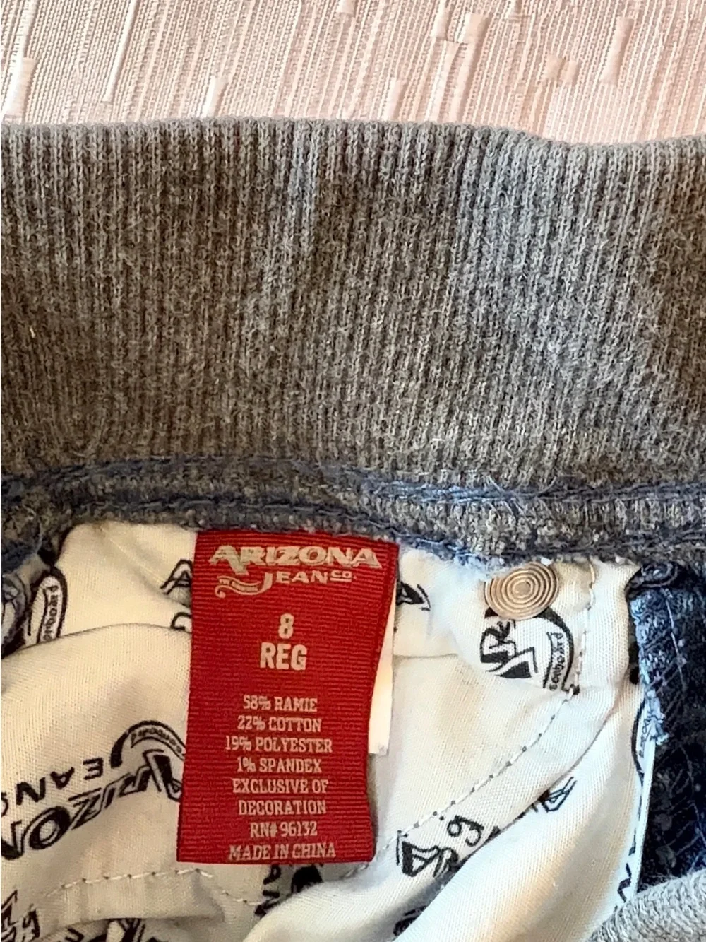 Arizona Girls Blue Denim Stretch Waist Shortie size 8